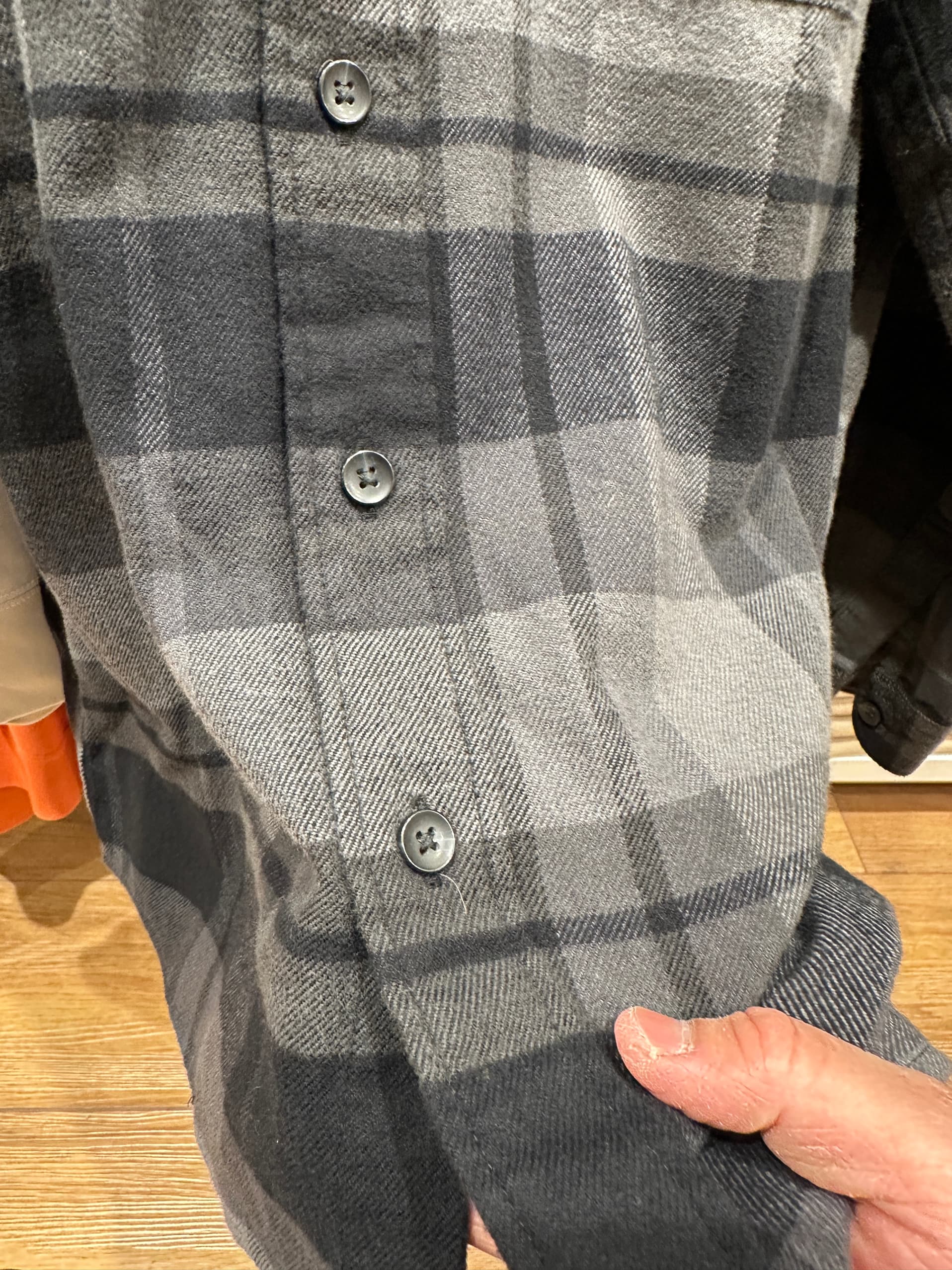 アウトドアファッション 秋冬用フランネルチェックシャツ