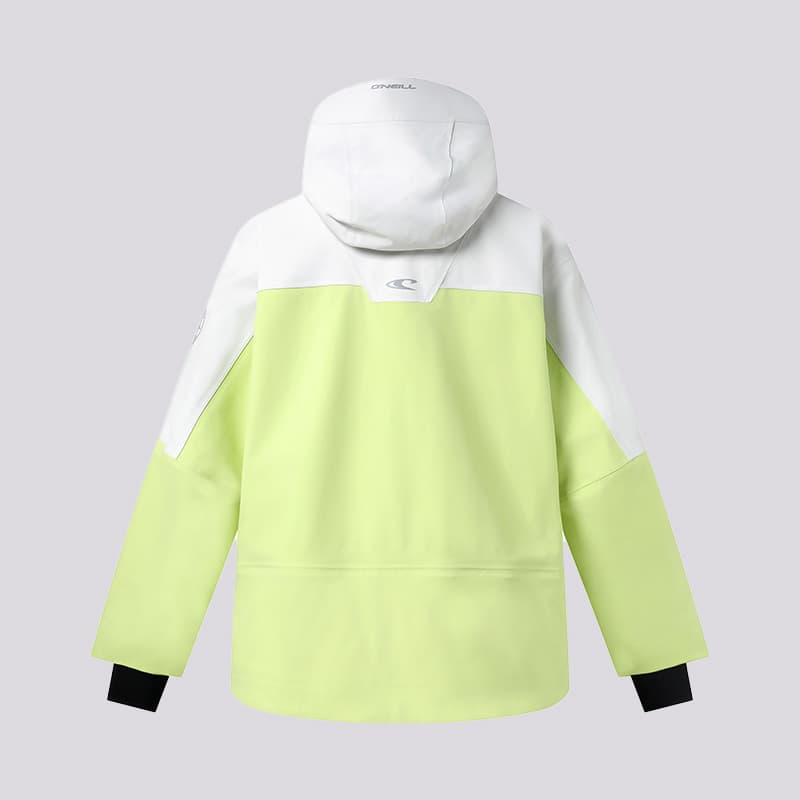 アウトドアファッション ウィンタースポーツ スノーボードウェア セットアップ