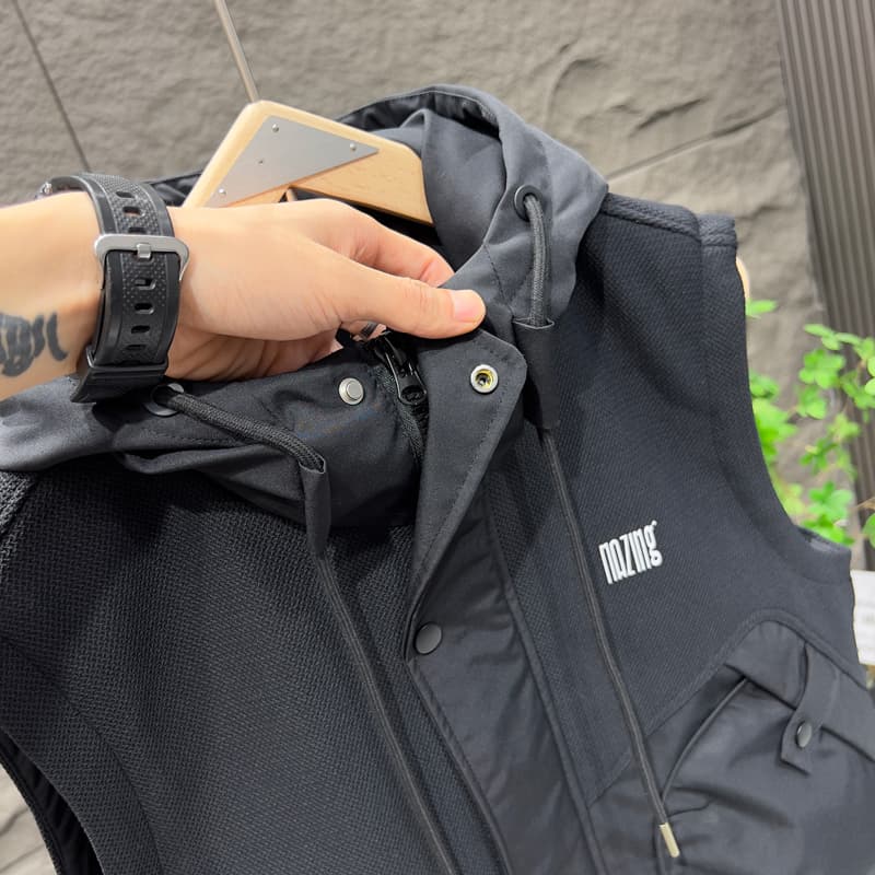 アウトドアファッション 防寒ダウンベスト フード付き