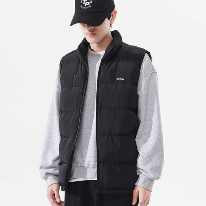 アウトドアファッション のびのびダウンベスト