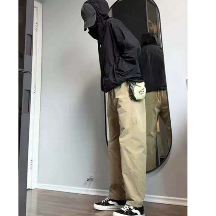 アウトドアファッション リラックス感あふれるアウトドアパンツ