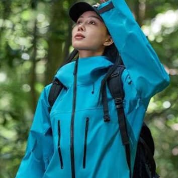 アウトドアファッション アルパインマスターフードジャケット