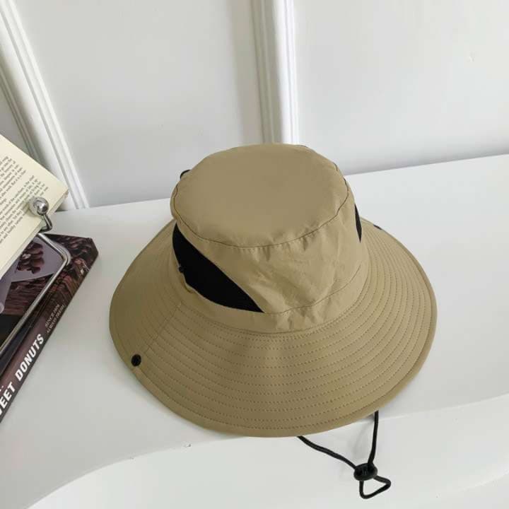 アウトドアファッション 速乾メッシュ付き つば広 サファリハット