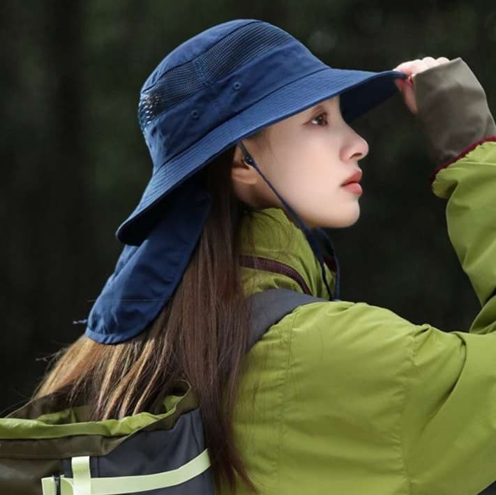 アウトドアファッション 生成です