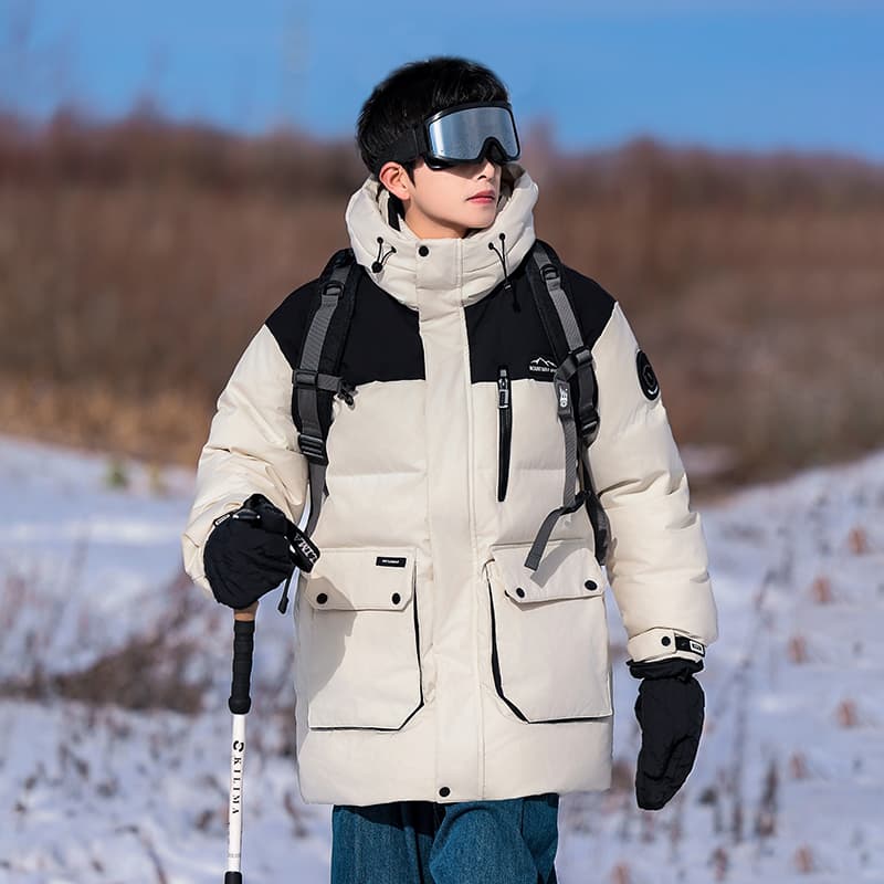 アウトドアファッション 防寒アウトドアダウンジャケット