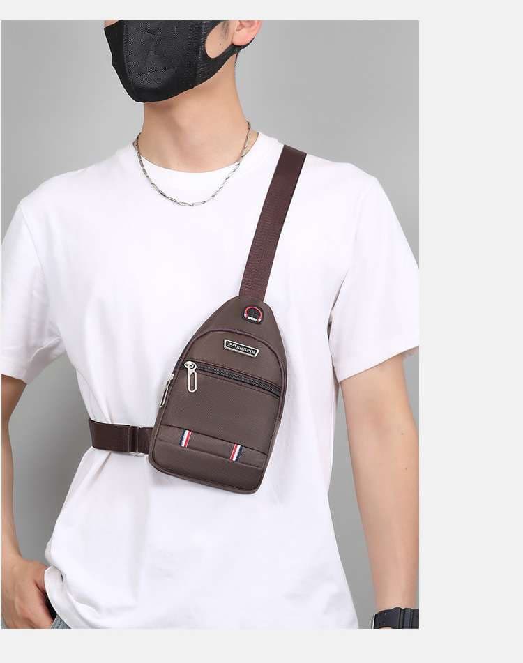 アウトドアファッション コンパクト斜め掛けボディバッグ