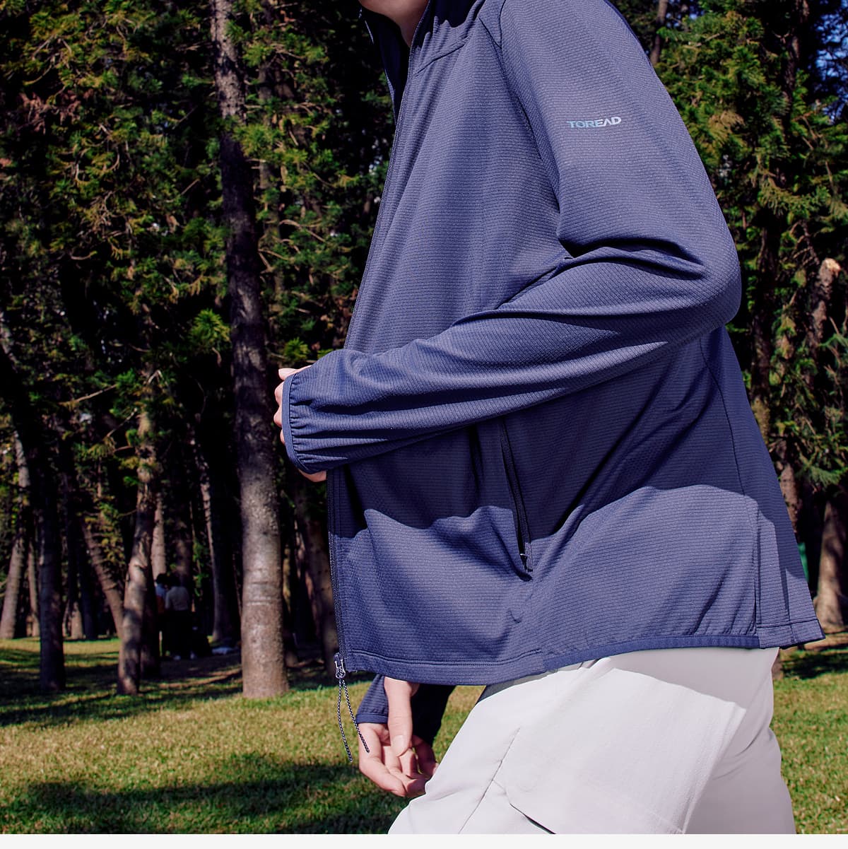 アウトドアファッション リラックスフィット軽量ジャケット