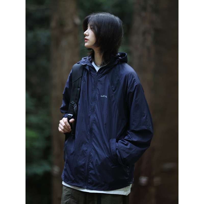 アウトドアファッション アウトドア軽量フードジャケット