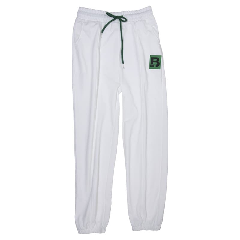 アウトドアファッション リラックスジョガーパンツ