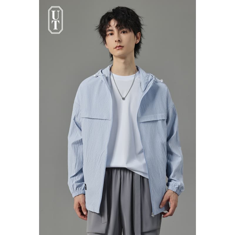 アウトドアファッション メッシュ素材 軽量フーディジャケット