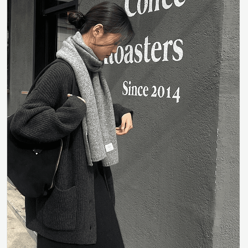 アウトドアファッション こなれ感オーバーサイズニットカーディガン