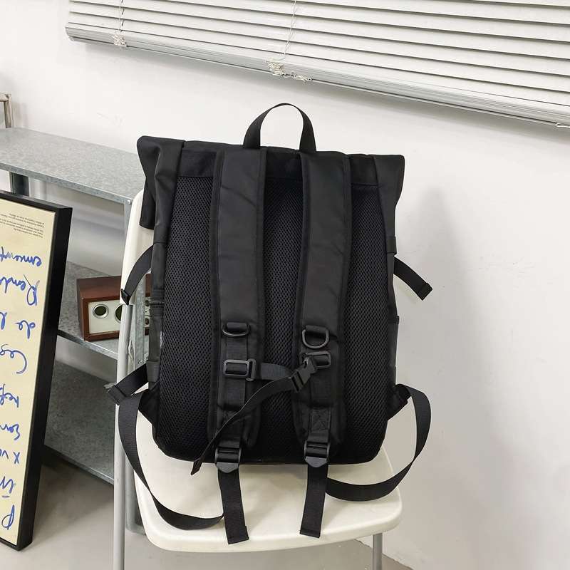 アウトドアファッション アウトドア機能性バックパック