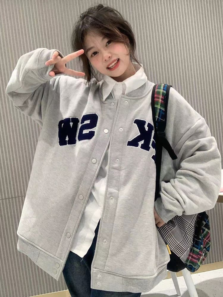 アウトドアファッション ゆったりレター カレッジジャケット