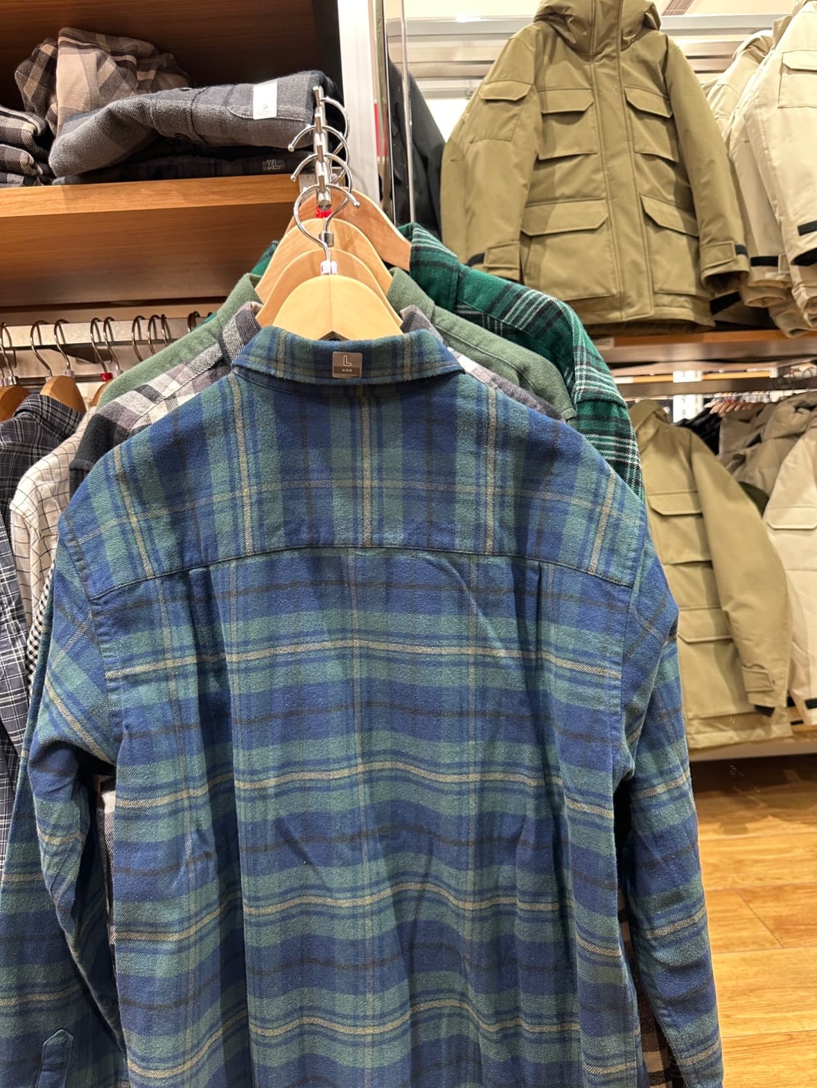 アウトドアファッション 秋冬用フランネルチェックシャツ