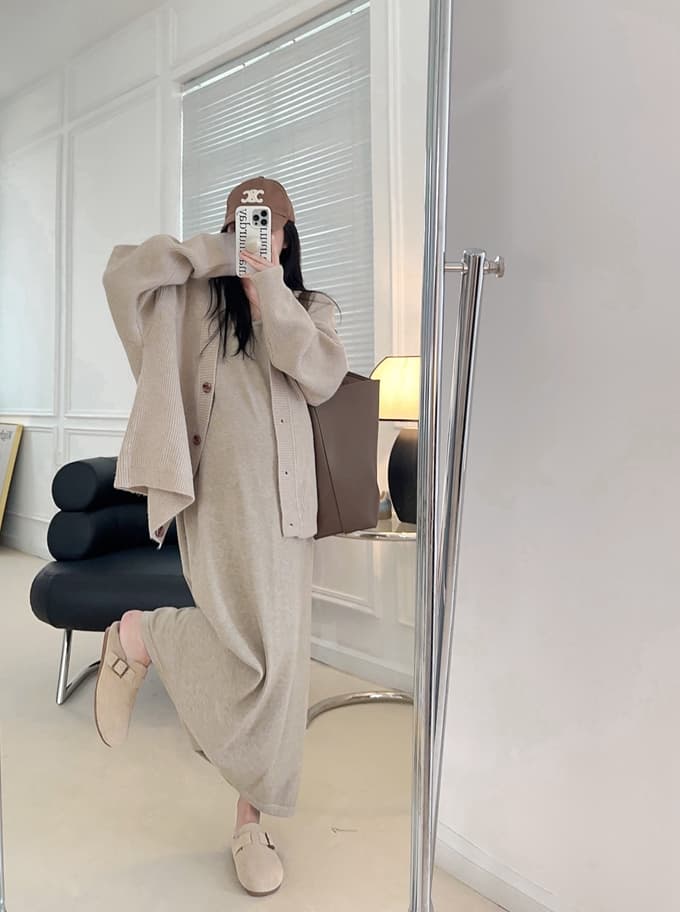 アウトドアファッション ゆるふわニットカーディガン