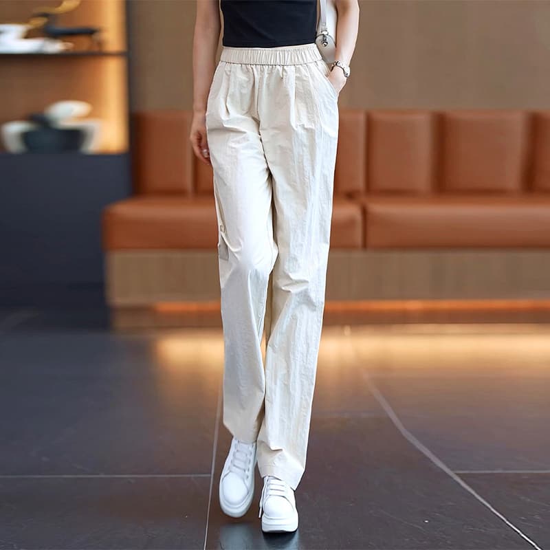 アウトドアファッション 楽ちん軽量ワイドパンツ