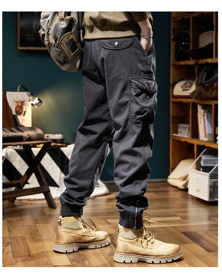 アウトドアファッション 機能性ポケット付きジョガーパンツ