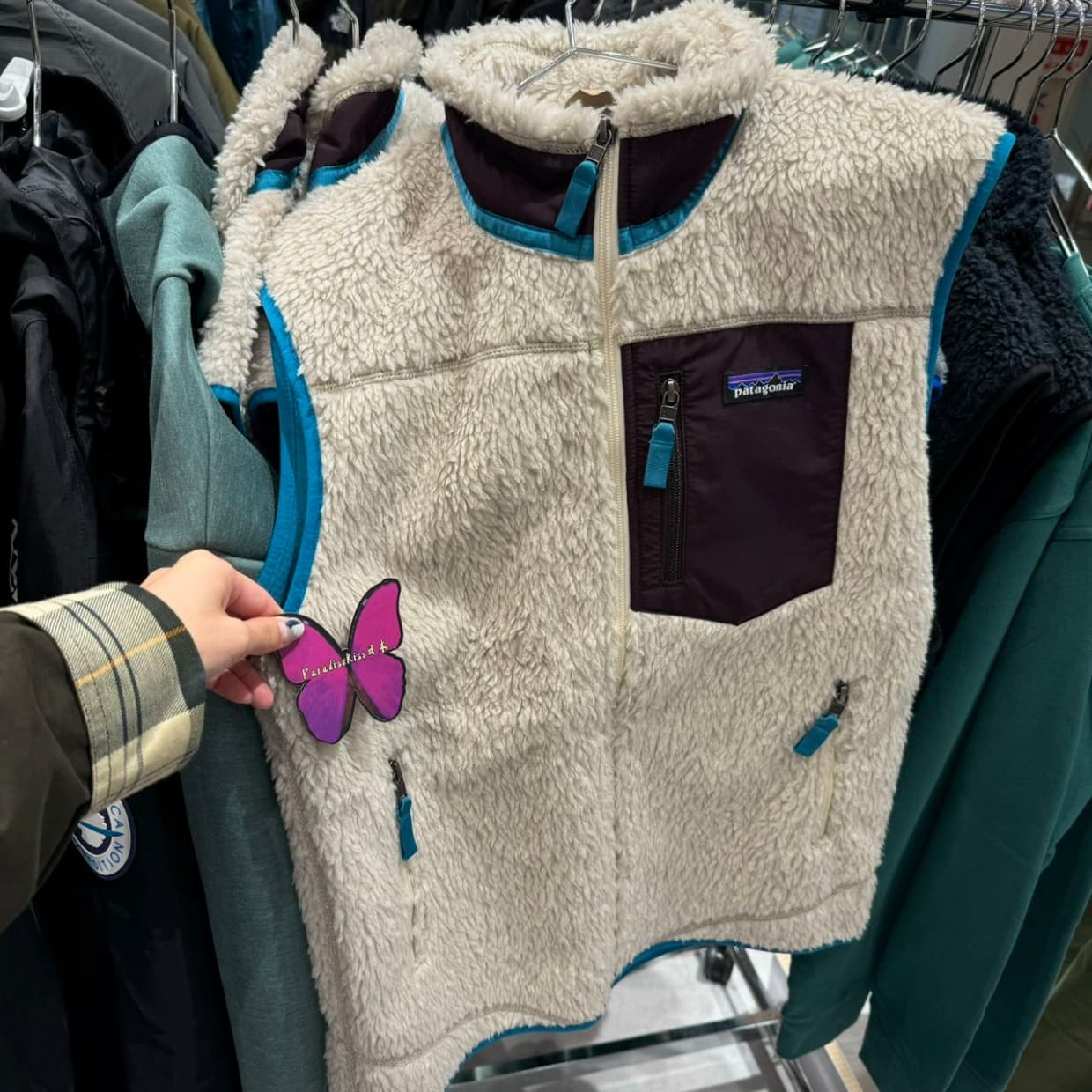 アウトドアファッション もこもこボアベスト 防寒アウター