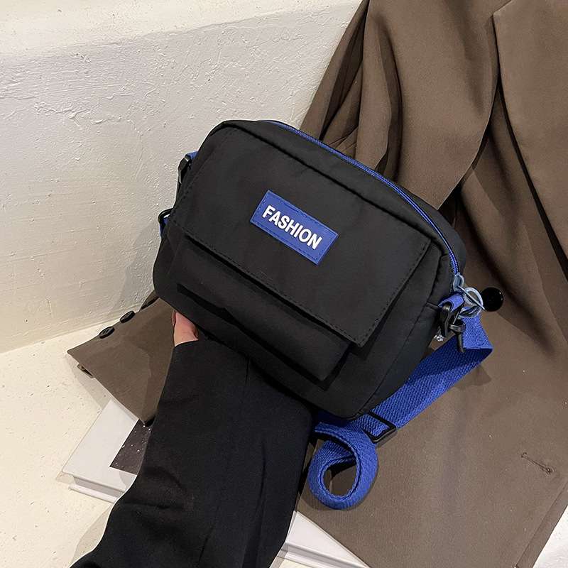 アウトドアファッション スポーティーミニショルダーバッグ