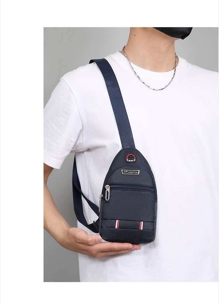 アウトドアファッション コンパクト斜め掛けボディバッグ