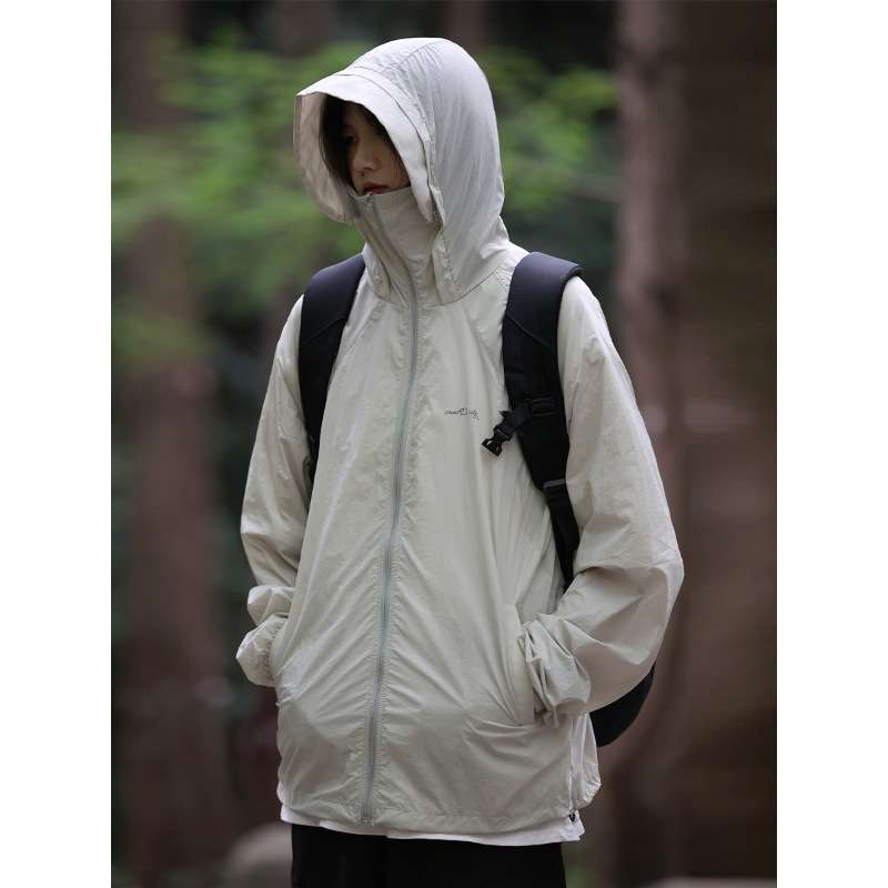 アウトドアファッション アウトドア軽量フードジャケット
