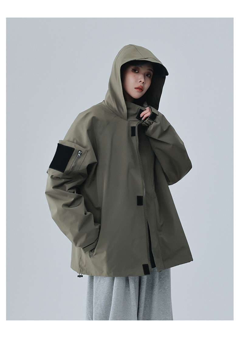 アウトドアファッション 防水機能付きマウンテンパーカー