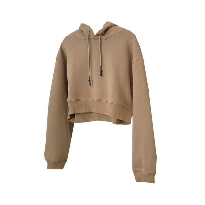 アウトドアファッション ゆったりクロップドパーカー