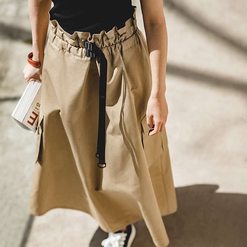 アウトドアファッション ベルト付きカーゴロングスカート