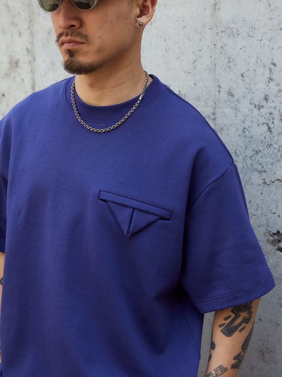 アウトドアファッション 立体三角ポケットカットソー