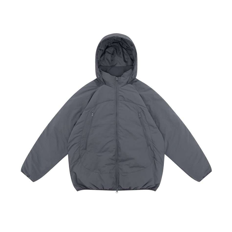 アウトドアファッション しなやかダウンジャケット