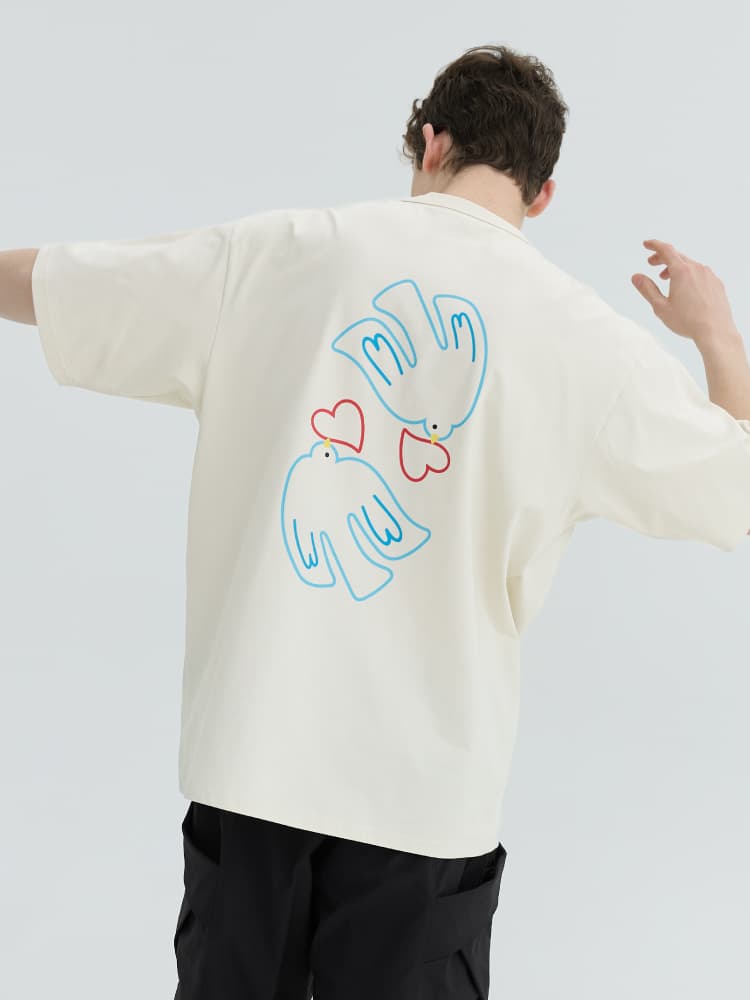 アウトドアファッション 飛鳥モチーフ ゆったりカットソー