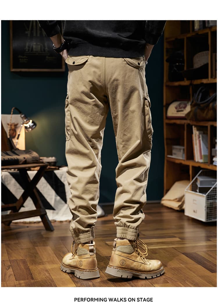 アウトドアファッション 機能性ポケット付きジョガーパンツ