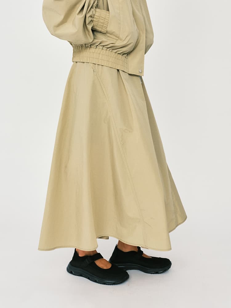 アウトドアファッション フレアロング丈ワンピース アウトドアスタイル