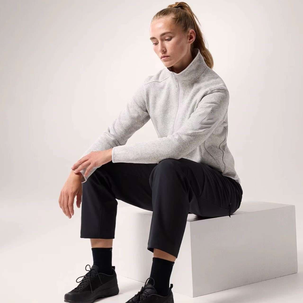 アウトドアファッション ふんわり温かスウェットジャケット