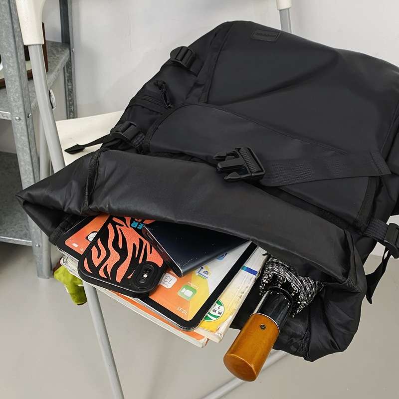 アウトドアファッション アウトドア機能性バックパック