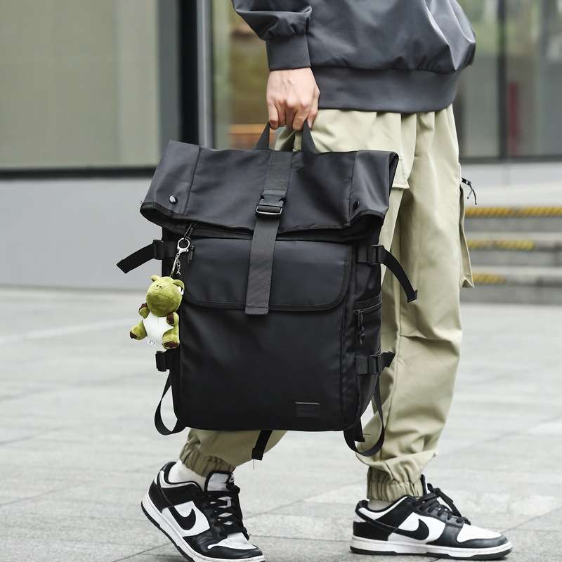 アウトドアファッション アウトドア機能性バックパック