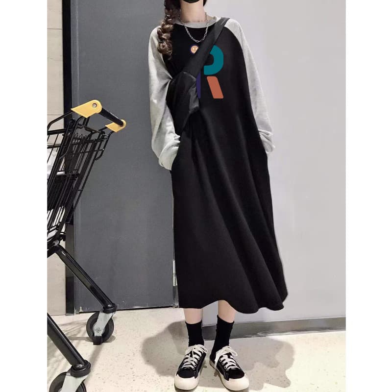 アウトドアファッション ゆったりラグラン切替ワンピース