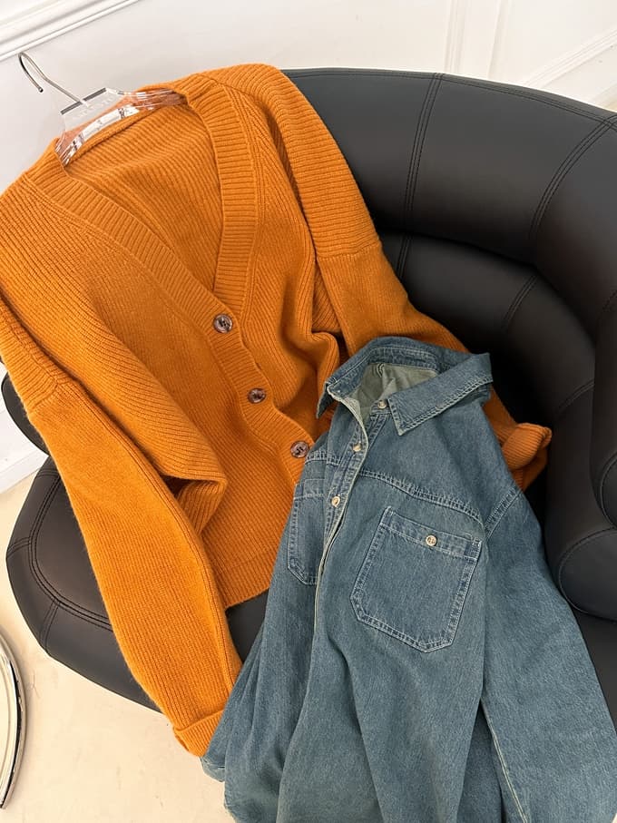 アウトドアファッション ゆるふわニットカーディガン