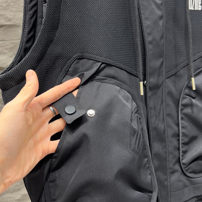 アウトドアファッション 防寒ダウンベスト フード付き